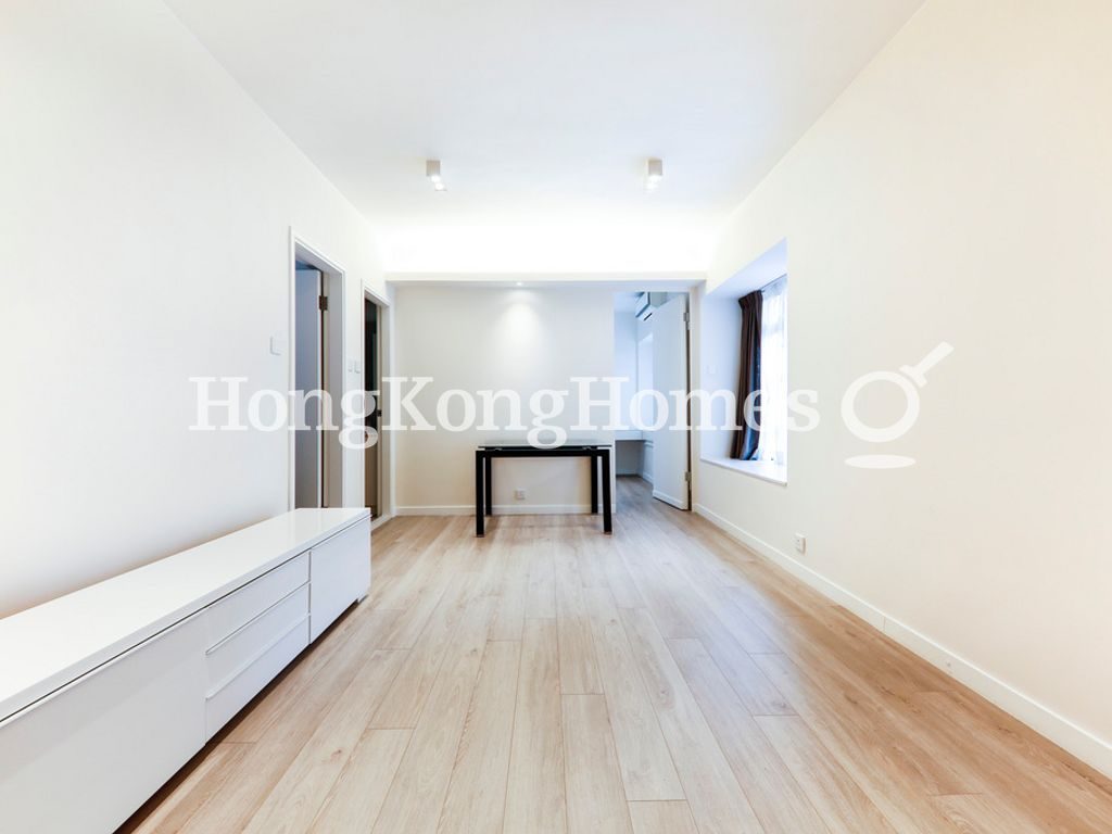 Living and Dining Room — Fairview Height, Mid-levels West