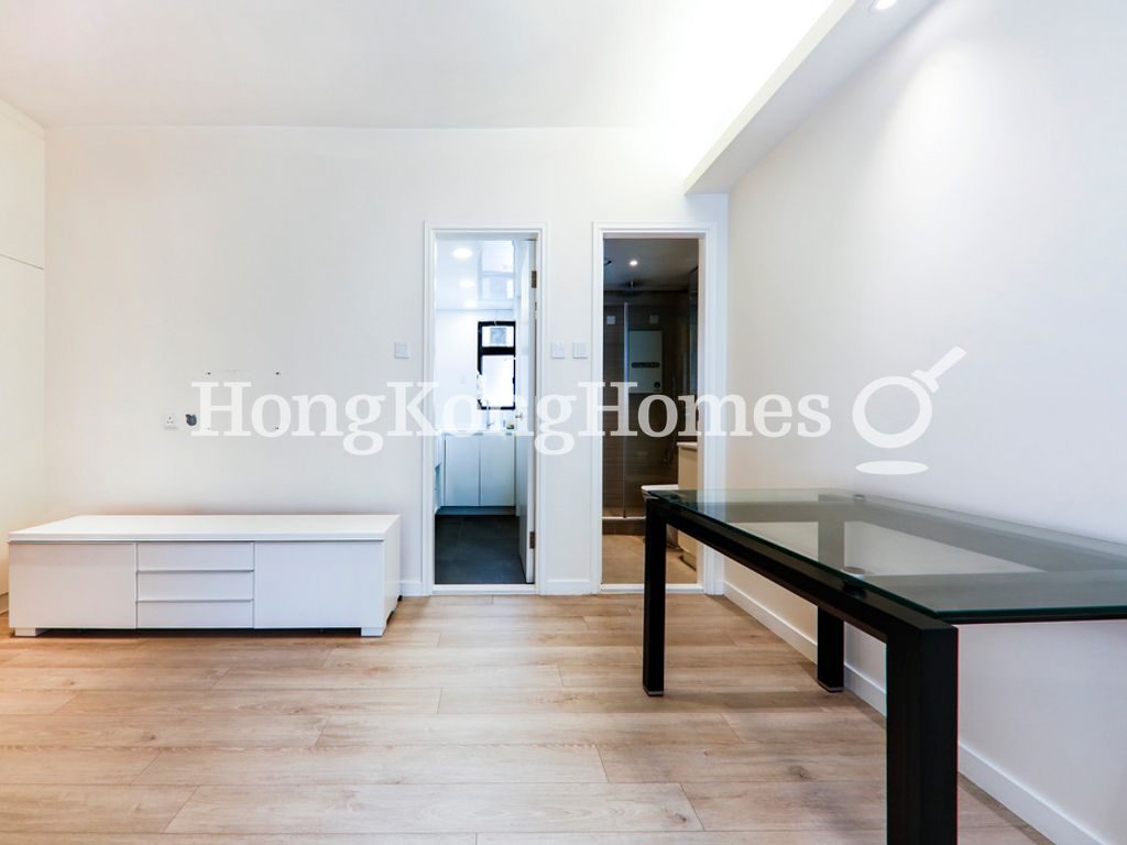Living and Dining Room — Fairview Height, Mid-levels West