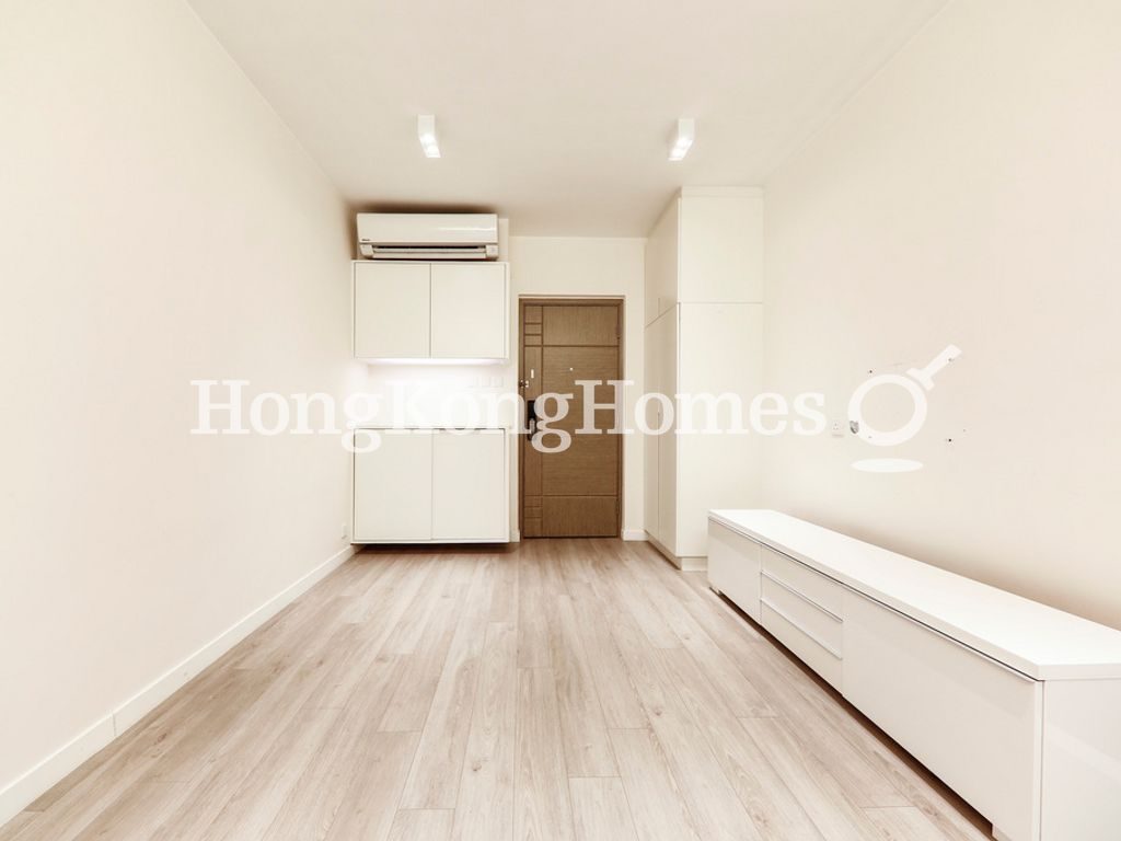 Living and Dining Room — Fairview Height, Mid-levels West
