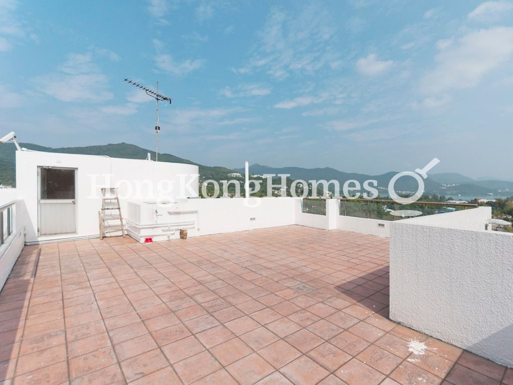 Private Roof Terrace — Grand Chateau (Lot 1727, DD221), Sai Kung