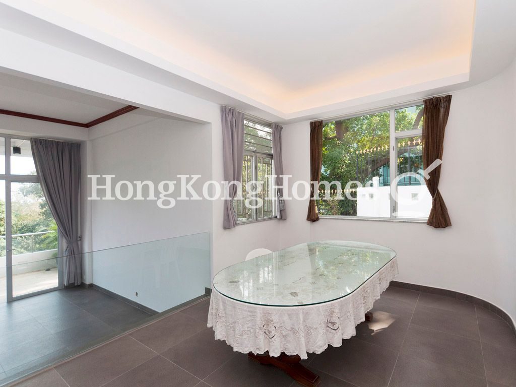 Dining Room — Grand Chateau (Lot 1727, DD221), Sai Kung