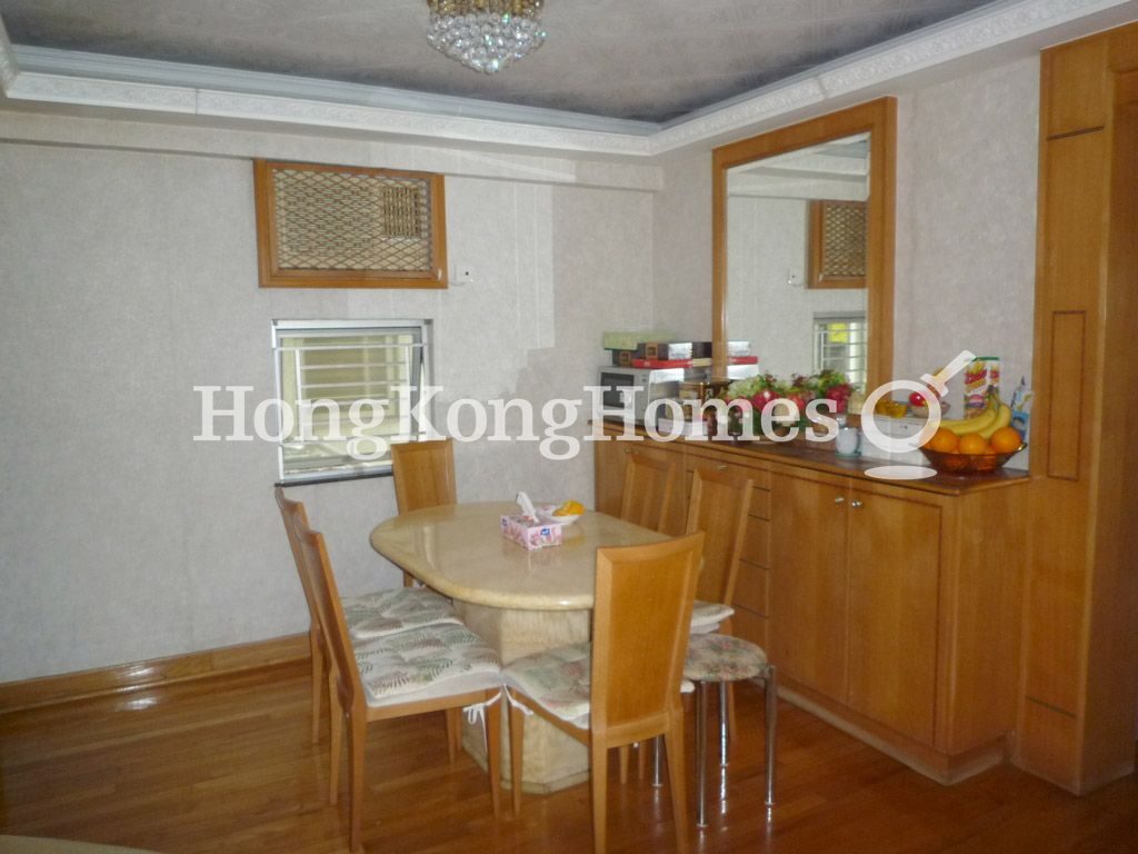 Dining Room — Laguna City - Phase 04, Block 22, Laguna Cove, Lam Tin