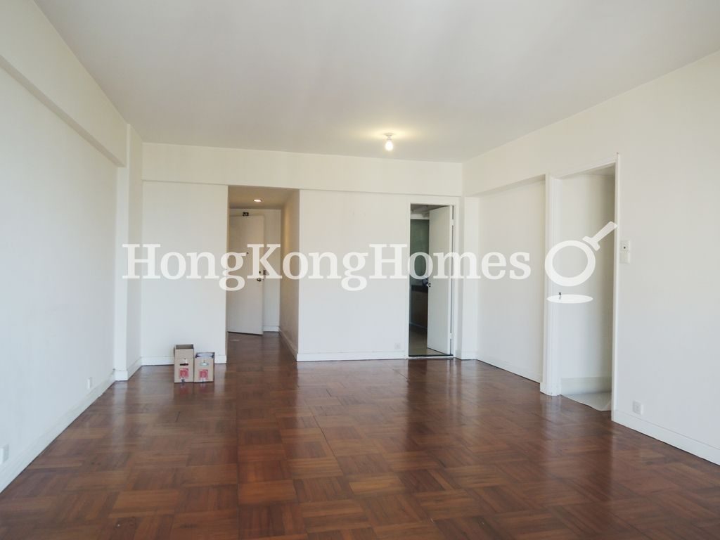 Living and Dining Room — Realty Gardens - Vienna Court, Mid-levels West