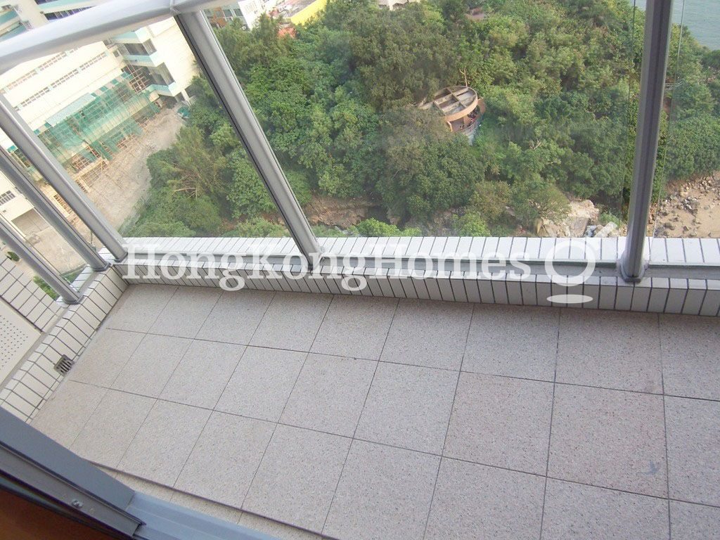 Balcony — Residence Bel-air - Phase 04, Peak Tower 07, Pokfulam