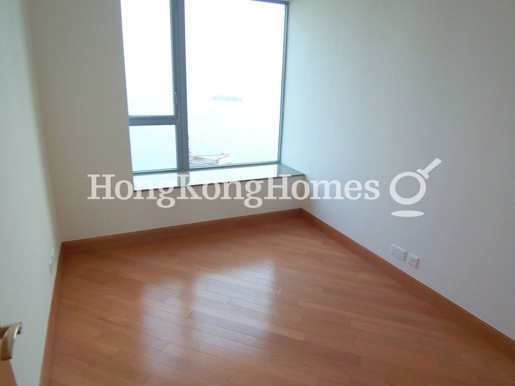 Third Bedroom — Residence Bel-air - Phase 04, Peak Tower 07, Pokfulam