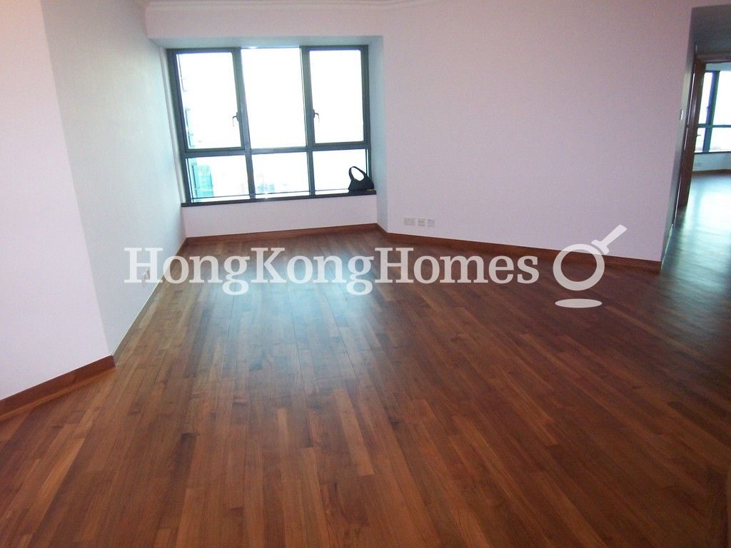 Living and Dining Room — Robinson Road, 80 - Block 02, Mid-levels West