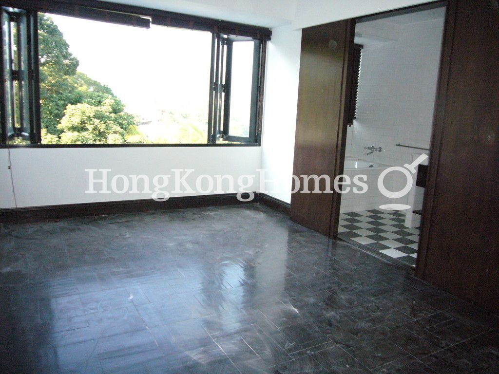 Second Ensuite Bedroom — Ruby Chalet, Sai Kung