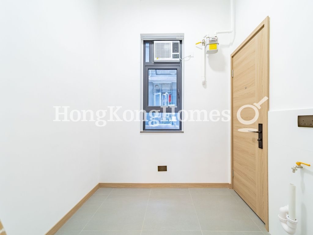 photo 12 — Tin Hau Temple Road, 42-60 (IL2684), North Point