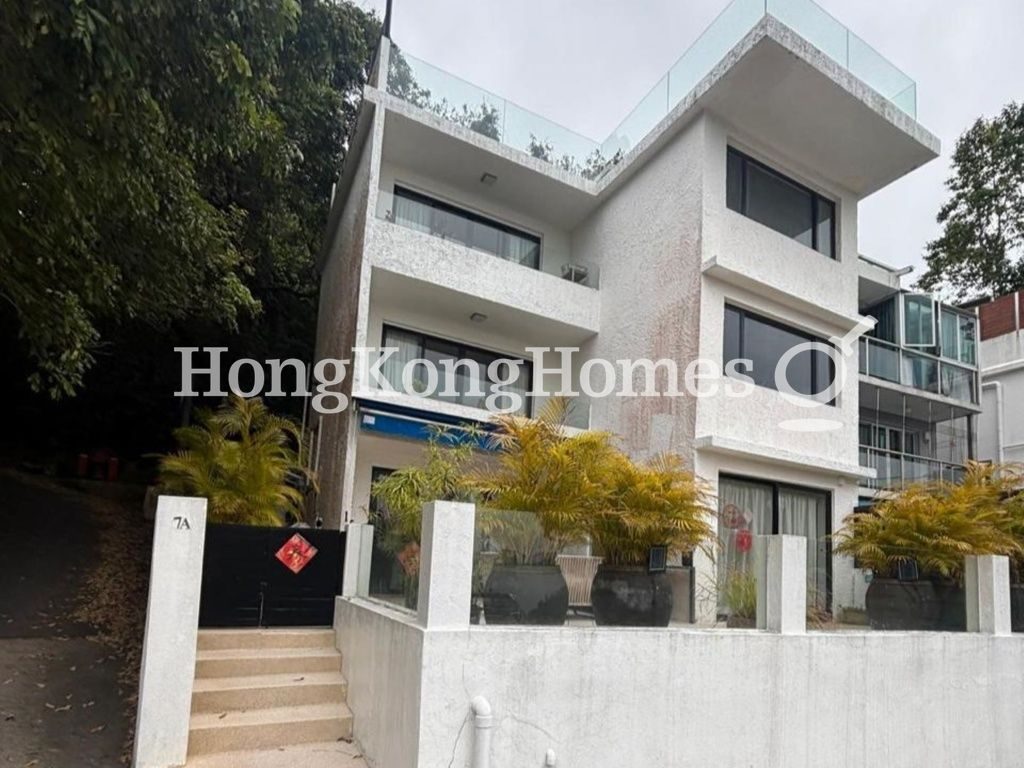 Building Outlook — Wong Keng Tei, Sai Kung