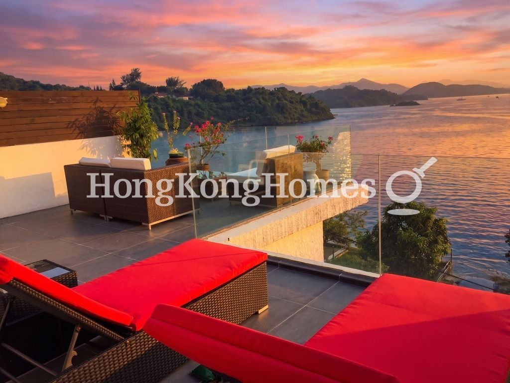 Private Roof Terrace — Wong Keng Tei, Sai Kung