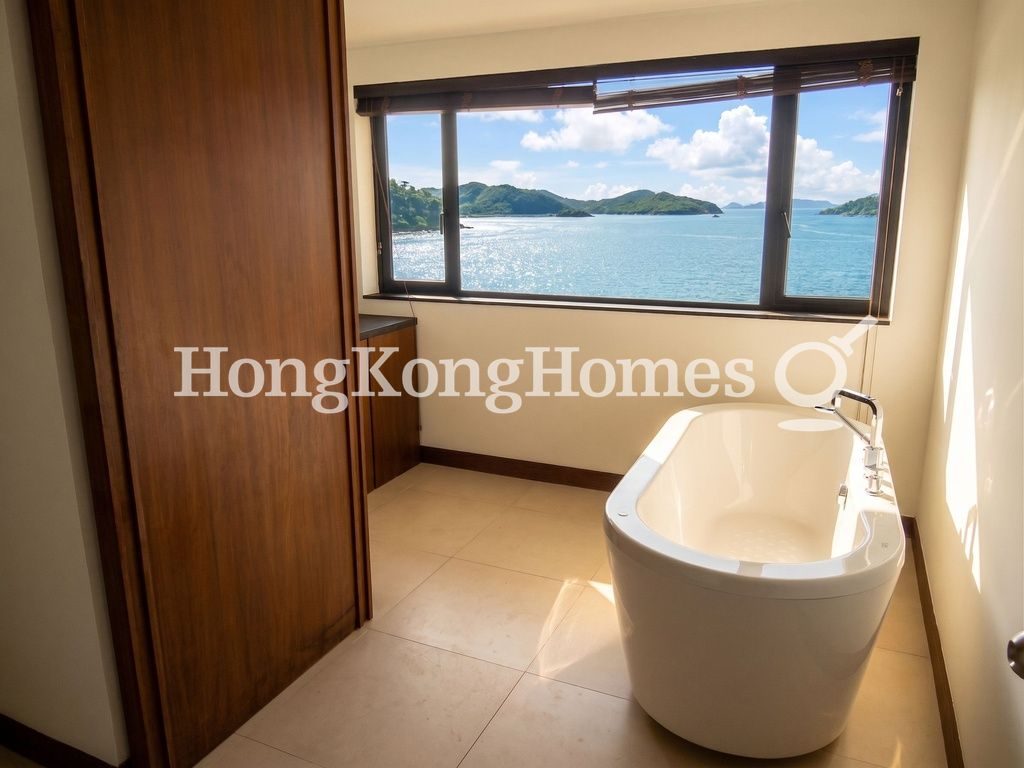 Master Bathroom — Wong Keng Tei, Sai Kung