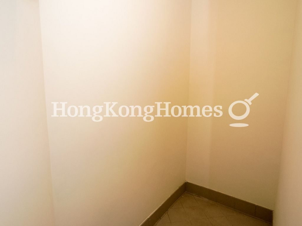 Storeroom — The Mount Austin - Block 05, The Peak