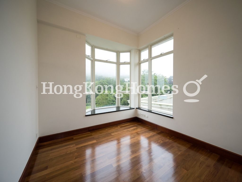 Master Bedroom — The Mount Austin - Block 05, The Peak