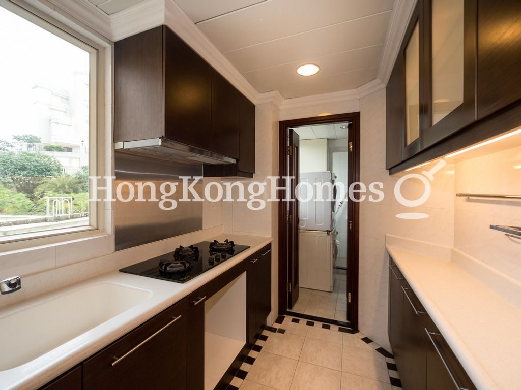 Kitchen — The Mount Austin - Block 05, The Peak