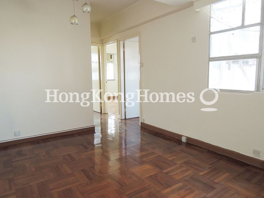 Living and Dining Room — Grand View Court, Ho Man Tin / Waterloo Road