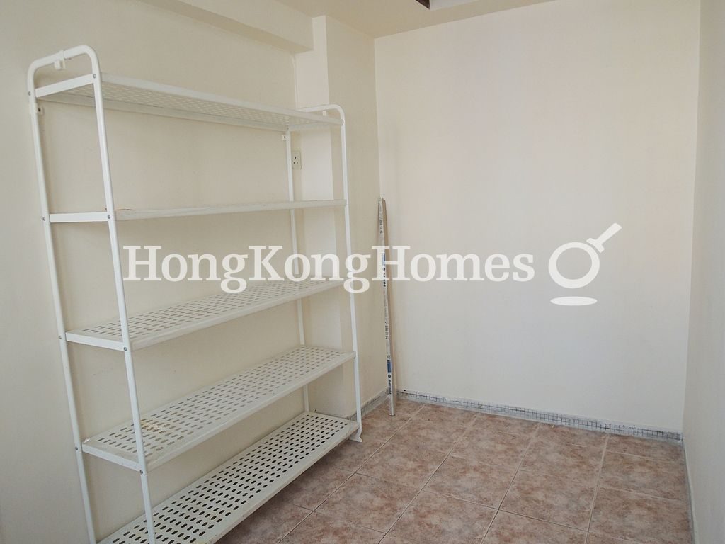 Utility Room — Grand View Court, Ho Man Tin / Waterloo Road