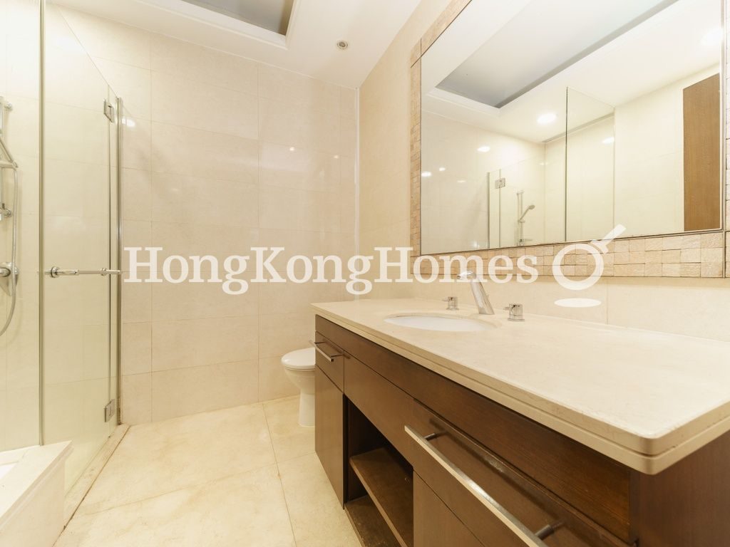 Master Bathroom — The Giverny, Sai Kung