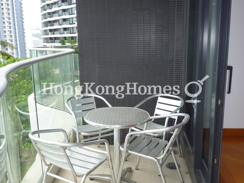 First Balcony — Residence Bel-Air - Phase 06 - Bel-Air No. 8, Tower 5, Pokfulam