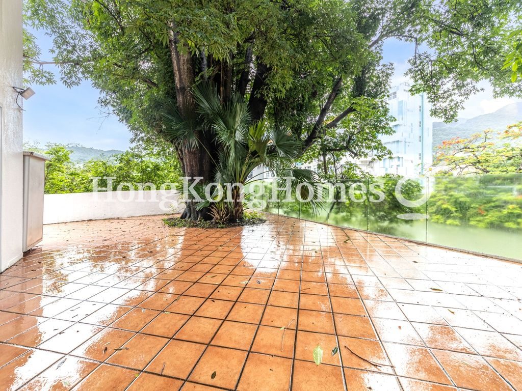 Private Garden off Living & Dining Room — Berkeley Bay Villa, Sai Kung