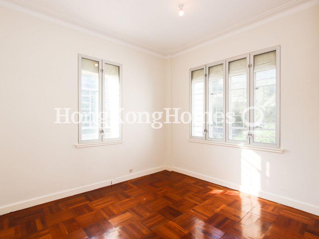 photo 8 — Country Apartments, No. 21-23, Stanley