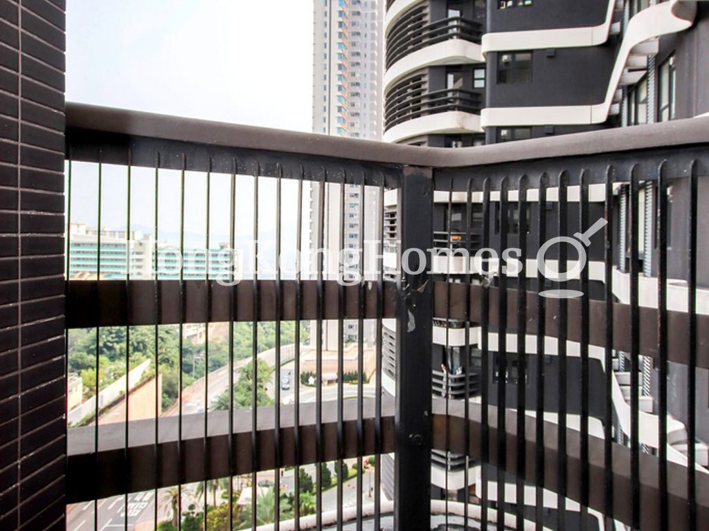 Balcony off Maid's Room — Residence Bel-Air - Phase 06 - Bel-Air No. 8, Tower 6, Pokfulam