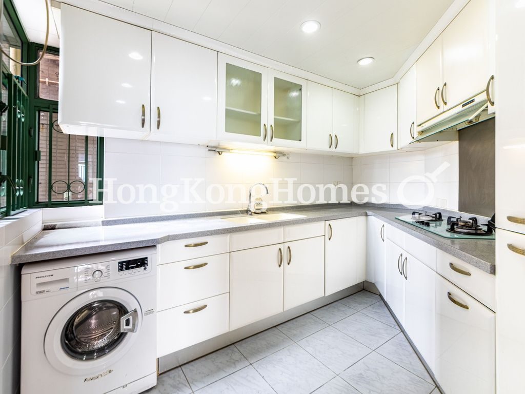 Kitchen — Robinson Place - Block 01, Mid-levels West