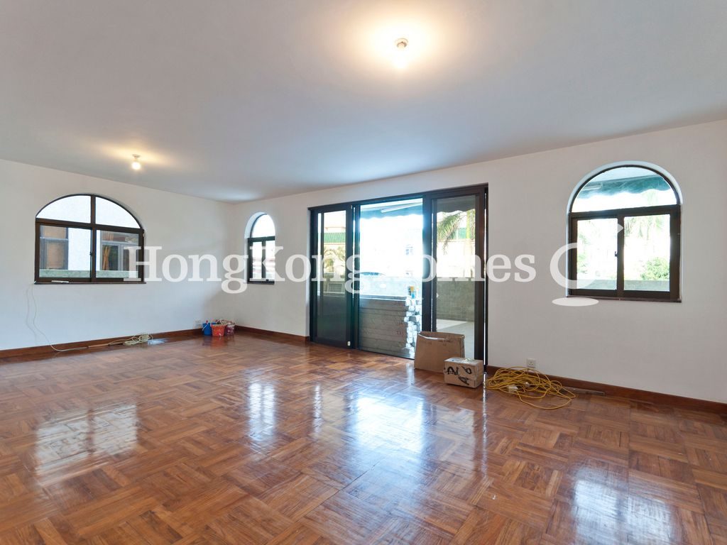 Dining Room — Sheung Sze Wan, Clear Water Bay