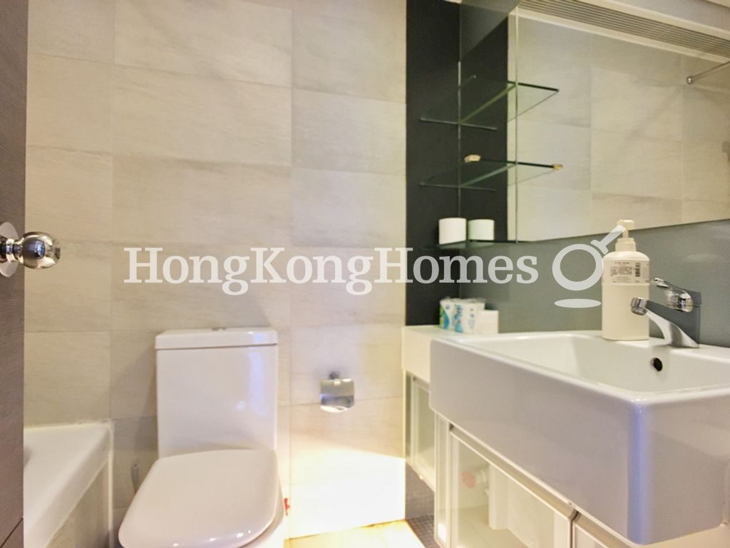 Guest Bathroom — Grand Promenade - Tower 03, Quarry Bay