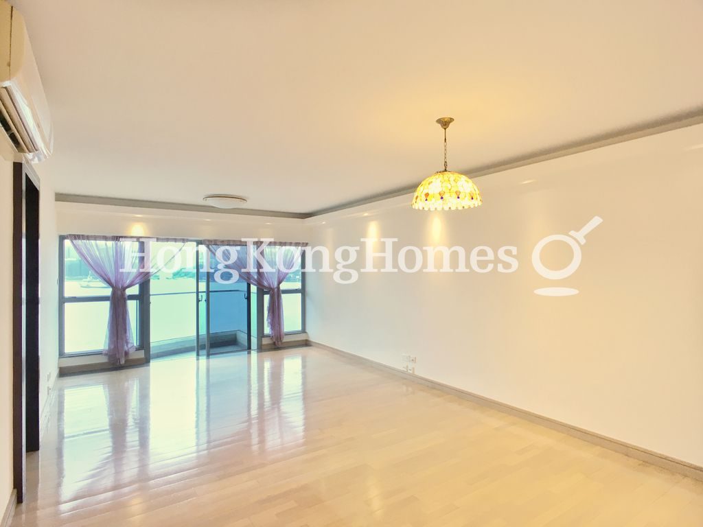 Living and Dining Room — Grand Promenade - Tower 03, Quarry Bay