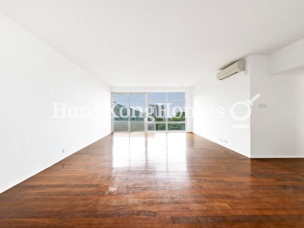 Living and Dining Room — Repulse Bay Road, 23, Repulse Bay