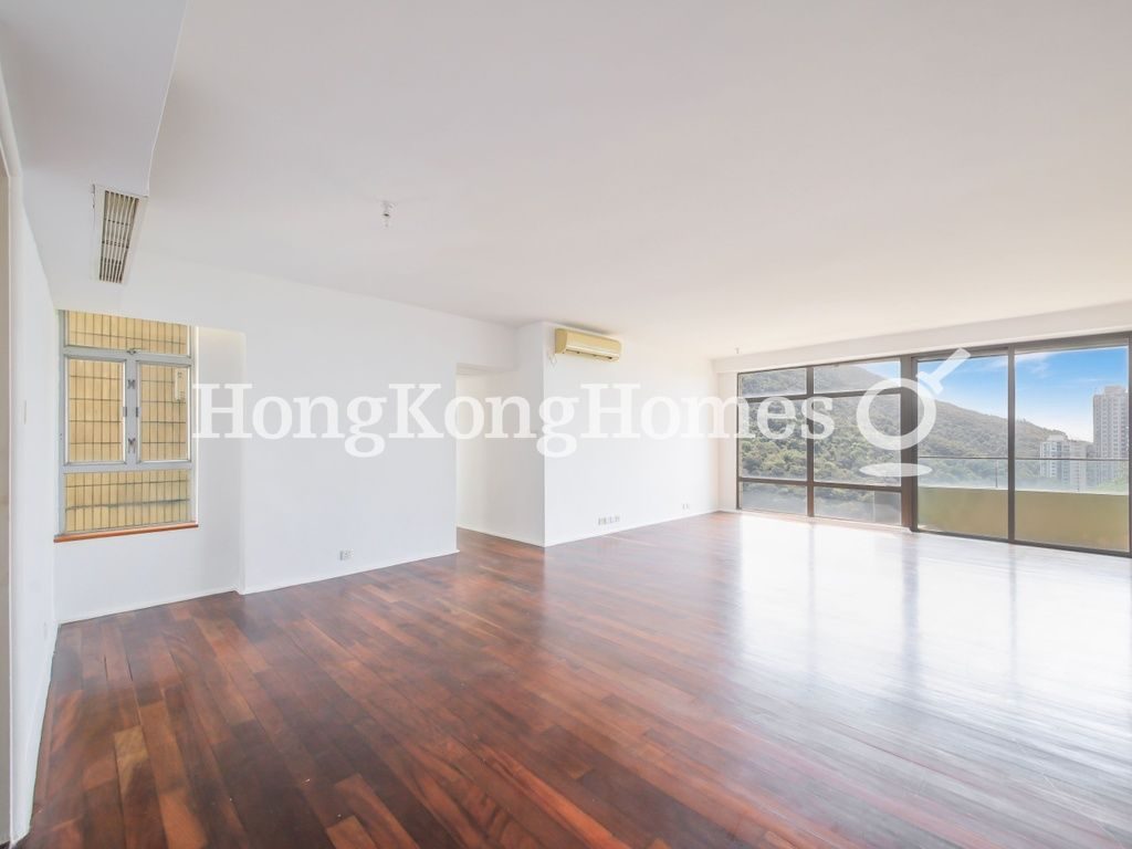 Living and Dining Room — Repulse Bay Road, 23, Repulse Bay