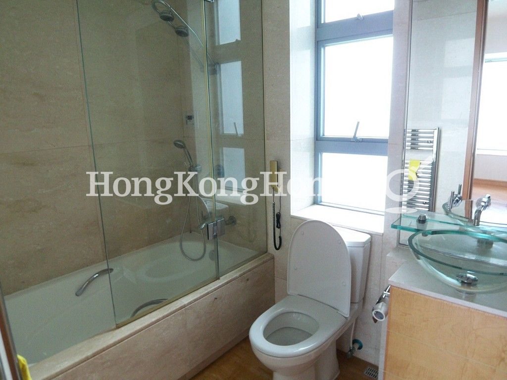 Master Bathroom — Residence Bel-air - Phase 02, South Tower 02, Pokfulam