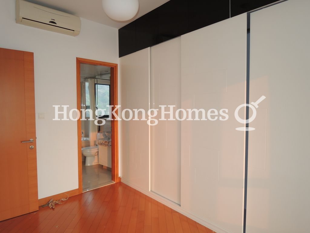 Master Bedroom — Residence Bel-Air - Phase 06 - Bel-Air No. 8, Tower 3, Pokfulam