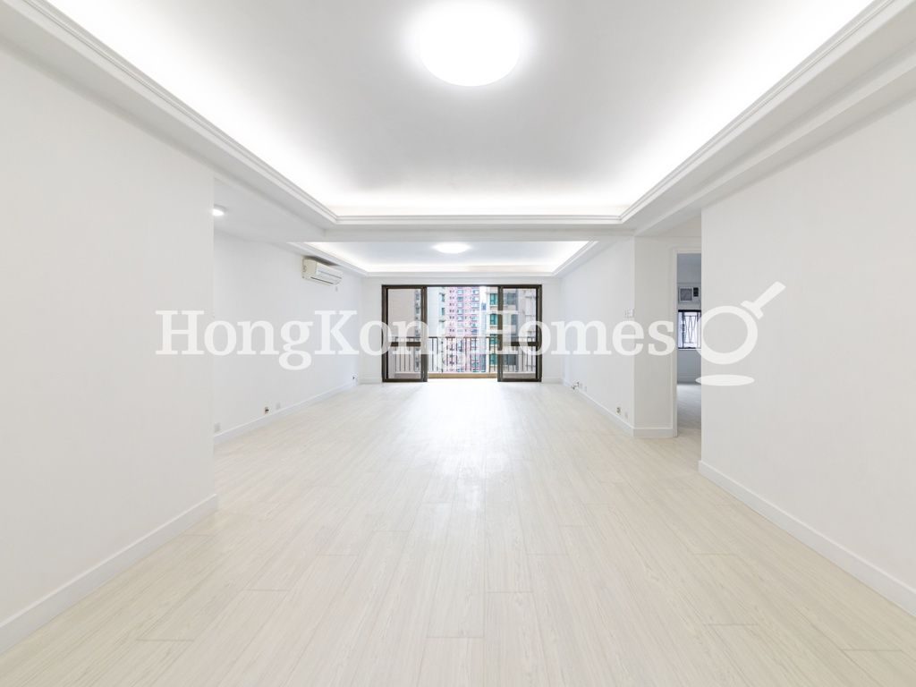 Living and Dining Room — Right Mansion, Mid-levels West