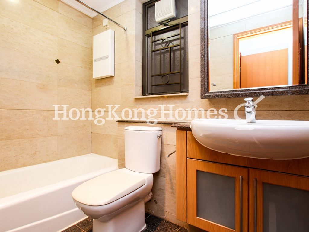 Master Bathroom — The Belcher's - Block 5, Pokfulam