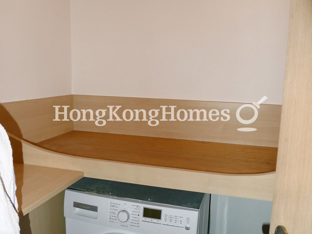 Maid's Room — The Waterfront - Block 01, Tsim Sha Tsui