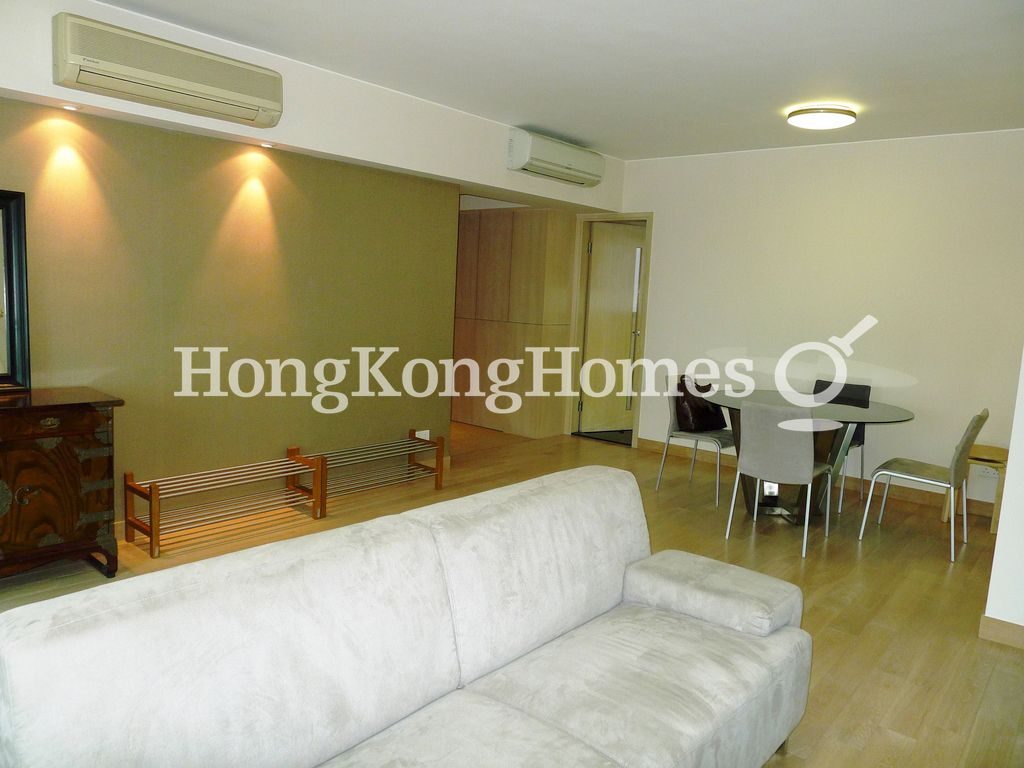 Living and Dining Room — The Waterfront - Block 01, Tsim Sha Tsui