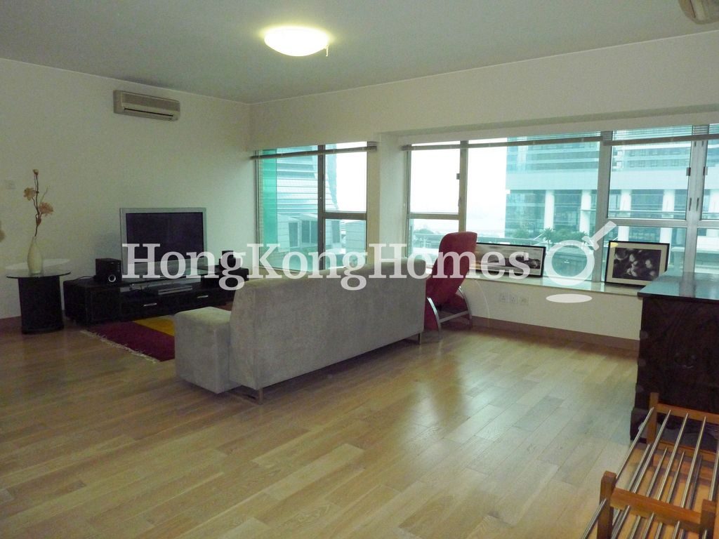 Living and Dining Room — The Waterfront - Block 01, Tsim Sha Tsui