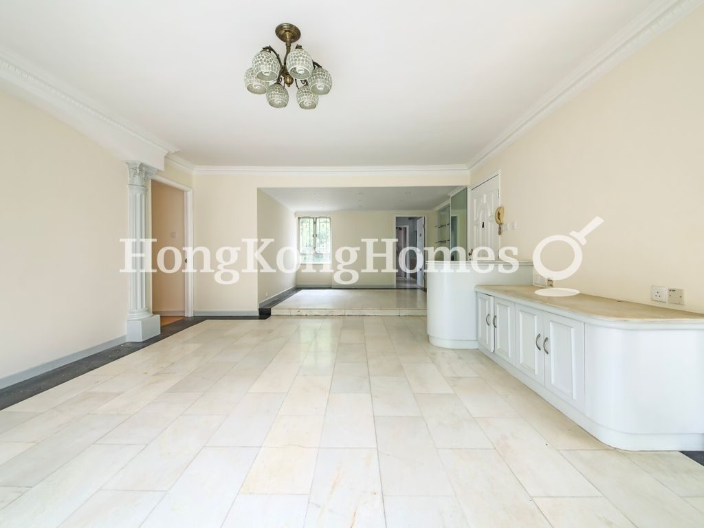 Living and Dining Room — Braemar Hill Mansion - Block 04, North Point Hill