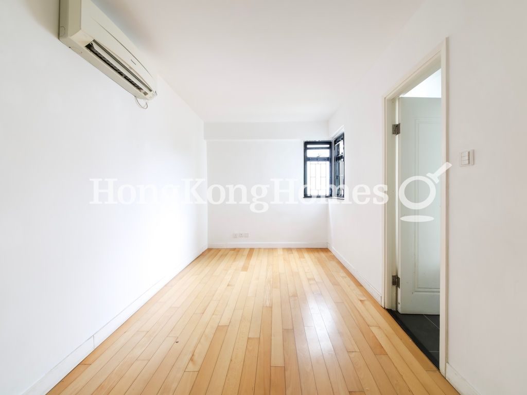 Second Ensuite Bedroom — Floral Villas - House, Sai Kung