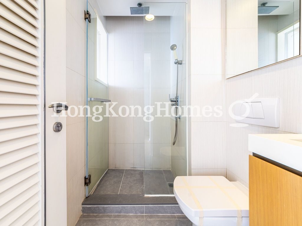 Bathroom — Soho 38, Mid-levels West