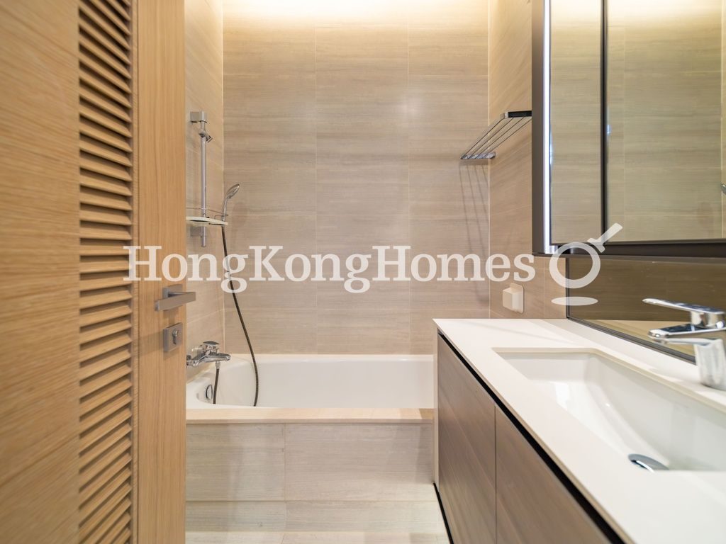Guest Bathroom — The Bloomsway - The Terrace, Gold Coast