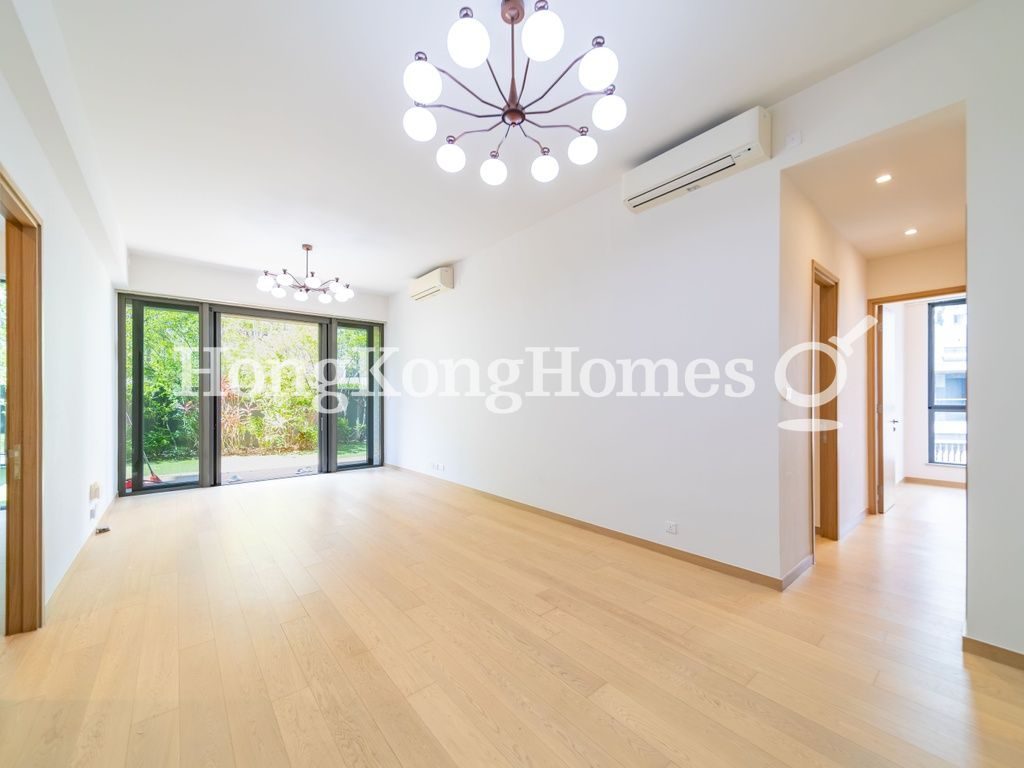 Living and Dining Room — The Bloomsway - The Terrace, Gold Coast