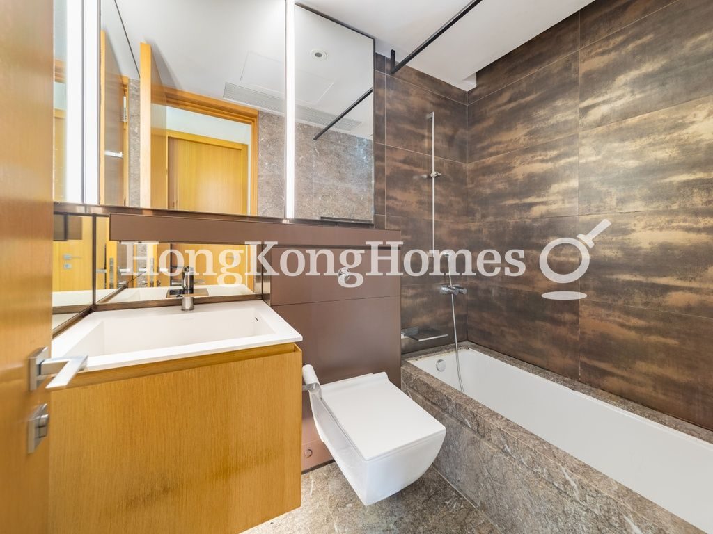 Guest Bathroom — Alassio, Mid-levels West