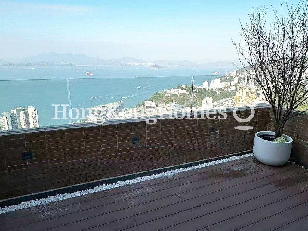 Private Terrace off Living & Dining Room — Chi Fu Fa Yuen Blk H20 Fu Hing Yuen, Pokfulam