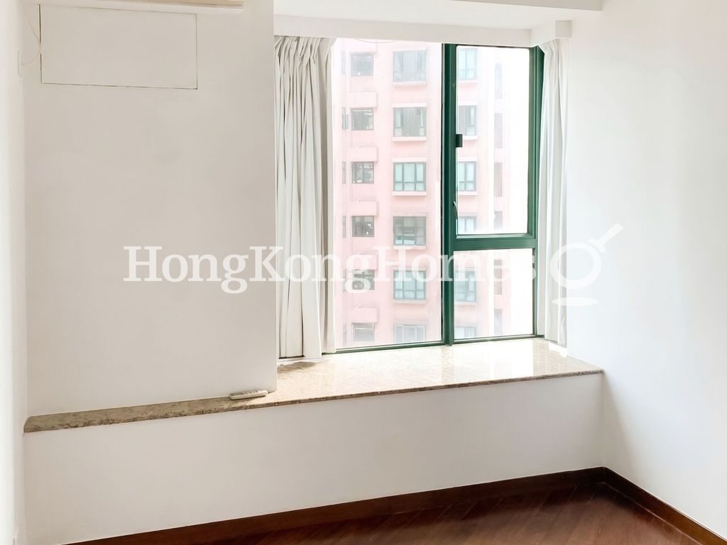 Second Bedroom — Hillsborough Court - Block 01, Mid-levels Central