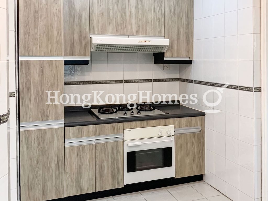 Kitchen — Hillsborough Court - Block 01, Mid-levels Central