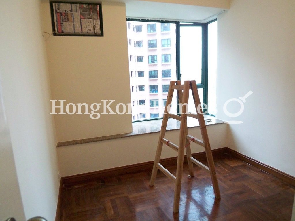 Second Bedroom — Hillsborough Court - Block 01, Mid-levels Central