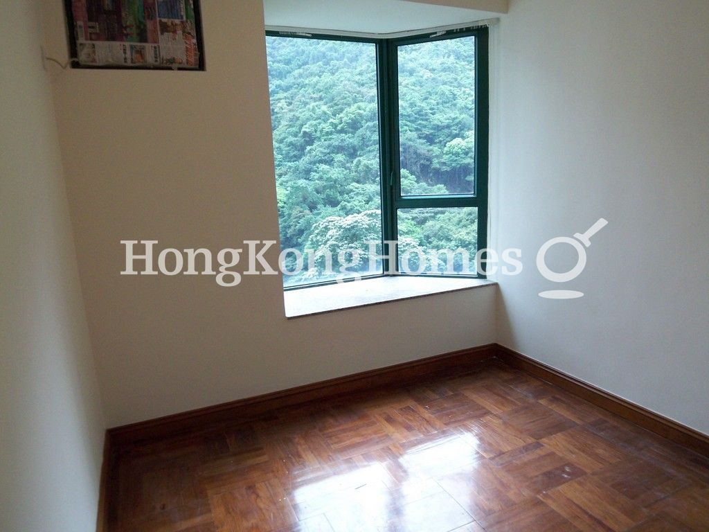 Third Bedroom — Hillsborough Court - Block 01, Mid-levels Central