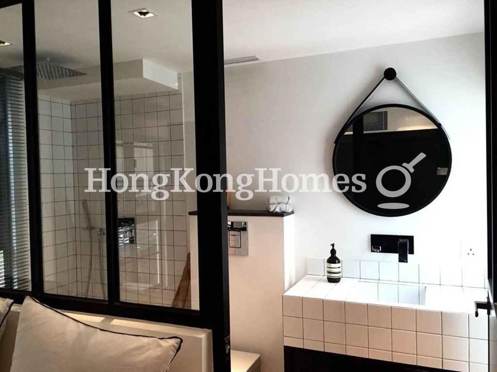 Master Bathroom — Tai Hing Building, Sheung Wan